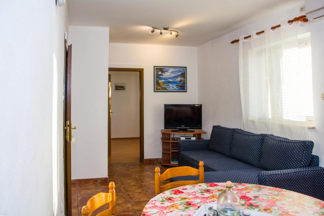 Apartments With A Parking Space Senj - 11520 Zewnętrze zdjęcie